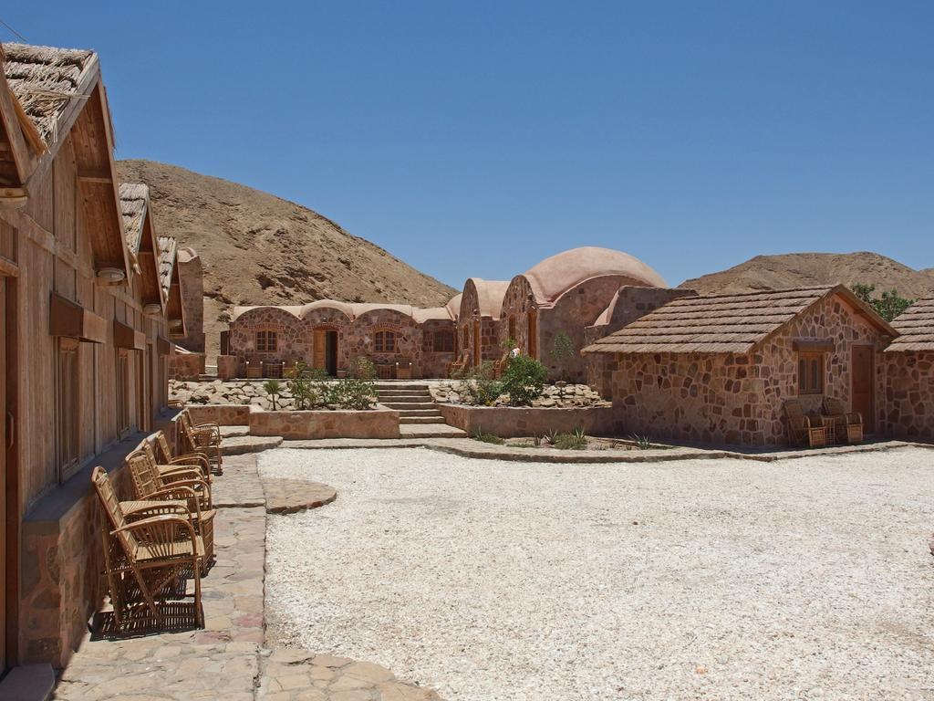 Hotel Roots Red Sea El Qoseir Exterior foto